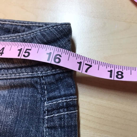 Jolt Denim Shorts Size 11 - Picture 8 of 9